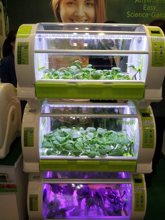 水耕栽培器の展示会２.jpg